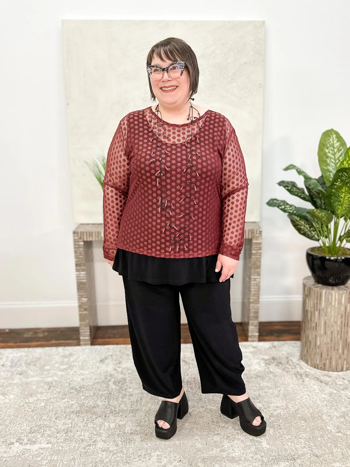 Mika Tee, Garnet Dots