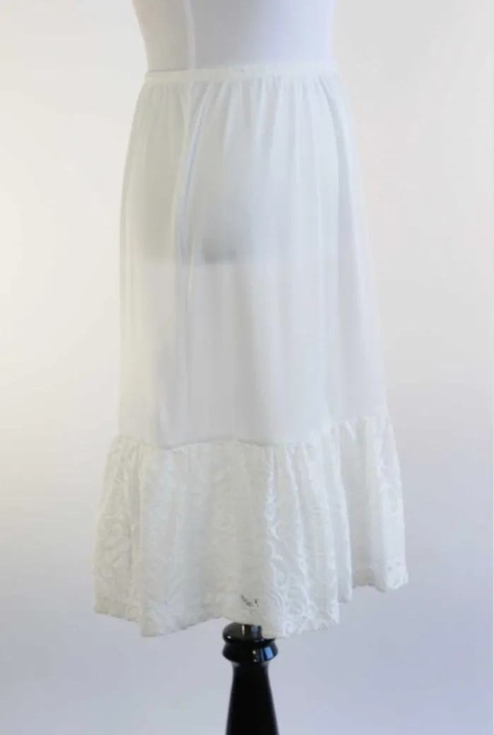 Slip & Skirt Extender Style 13531 in Blush or White